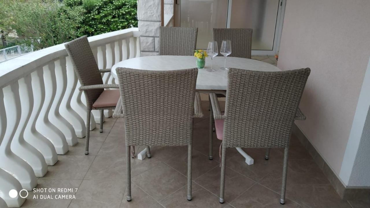 Apartmani Piskoric Vir Exterior photo